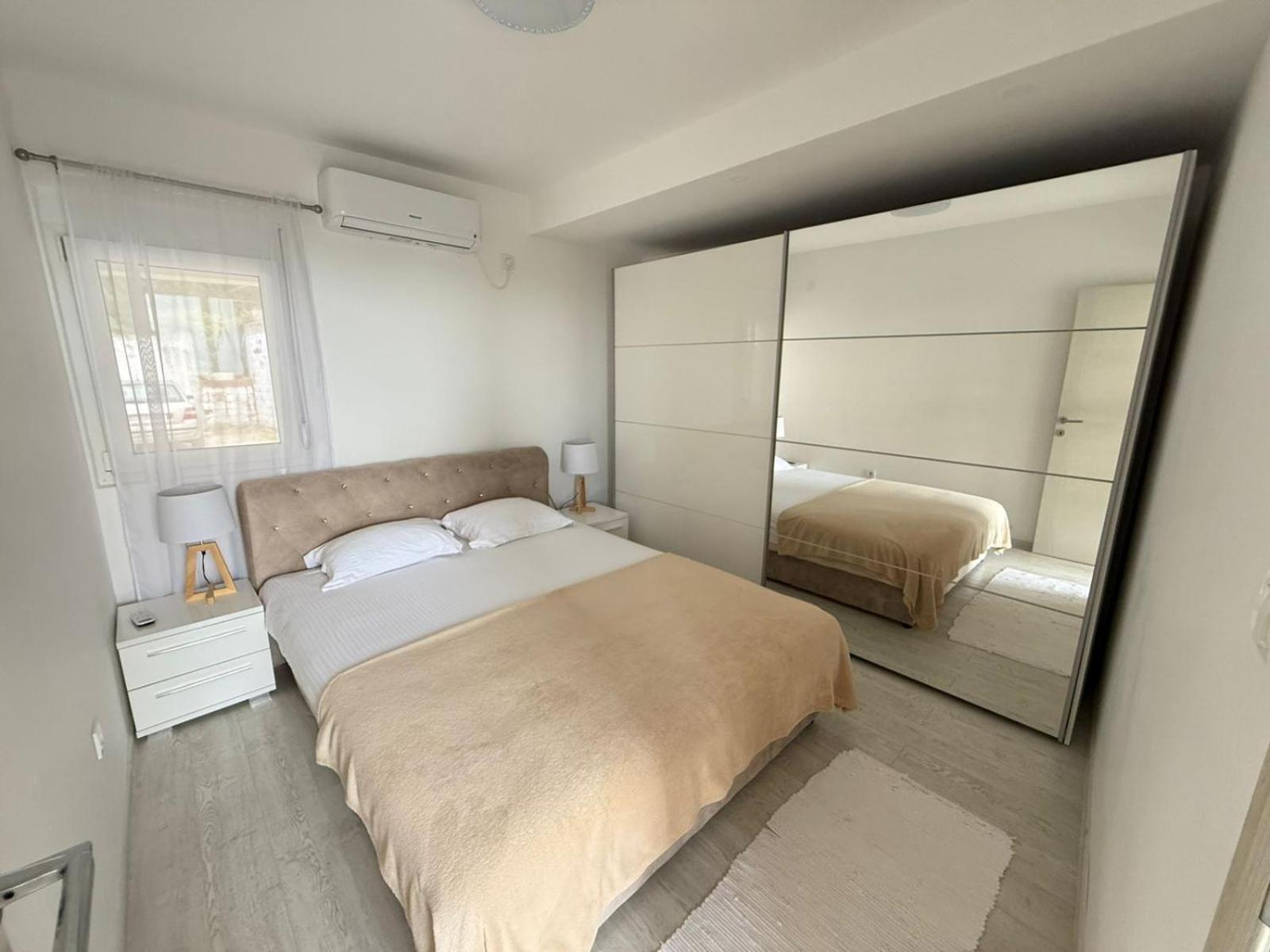 Apartmani Avanti Becici Номер фото